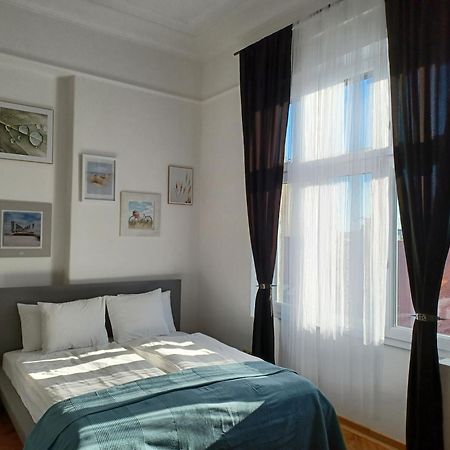 Apartment Hesperia Загреб Екстериор снимка