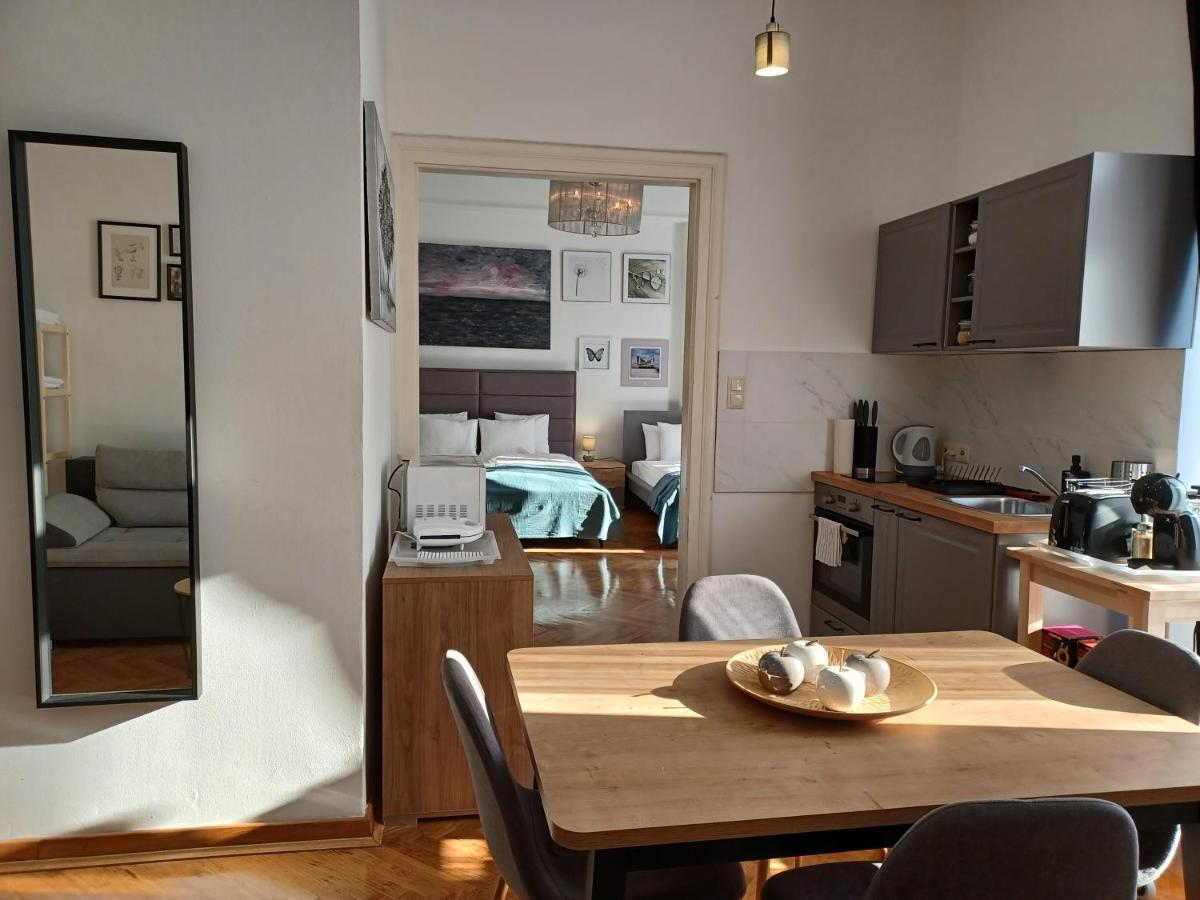 Apartment Hesperia Загреб Екстериор снимка