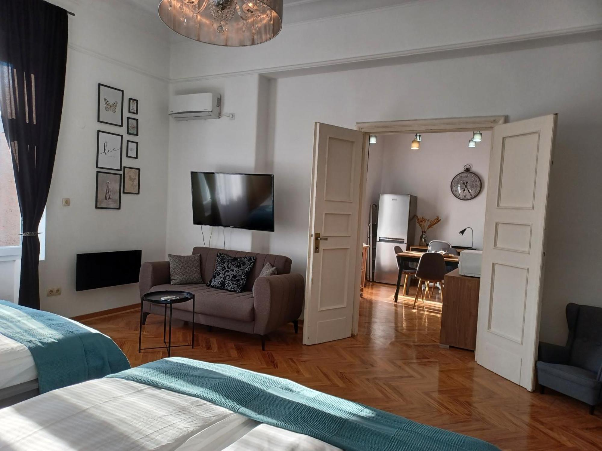 Apartment Hesperia Загреб Екстериор снимка